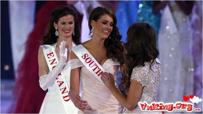 Cận cảnh nhan sắc tuyệt mỹ của Rolene Strauss - Tân Hoa hậu Thế Giới 2014