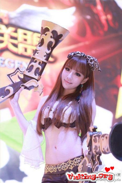 Đứng hình trước bộ Cosplay Miss Fortune trong LMHT