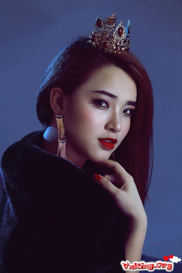 Hải Băng đón giáng sinh với nội y “nóng bỏng” 